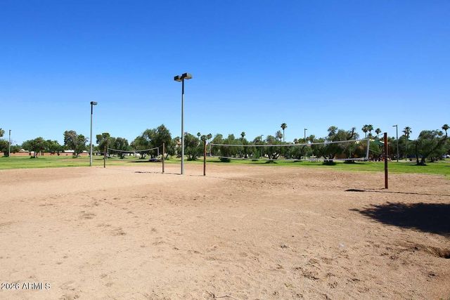 2230 E DEVONSHIRE Avenue, Phoenix, AZ 85016