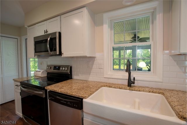 59 Decker Rd, Wantage Twp., NJ 07461