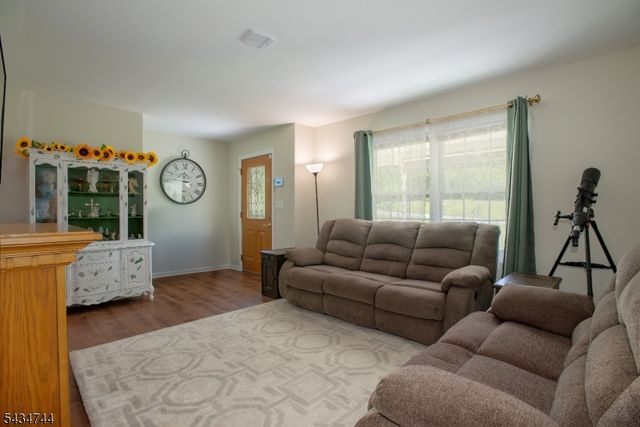 59 Decker Rd, Wantage Twp., NJ 07461