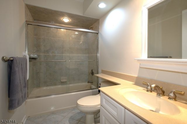 59 Decker Rd, Wantage Twp., NJ 07461