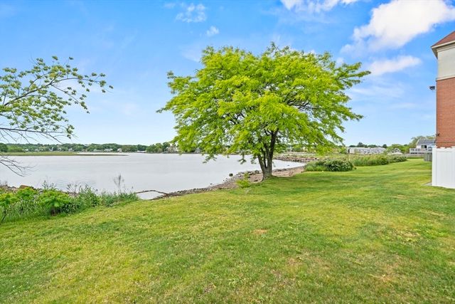 20 Heaths Ct 201, Lynn, MA 01905