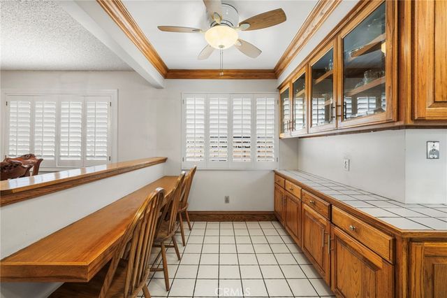 18937 Citronia, Northridge, CA 91324