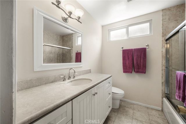 18937 Citronia, Northridge, CA 91324