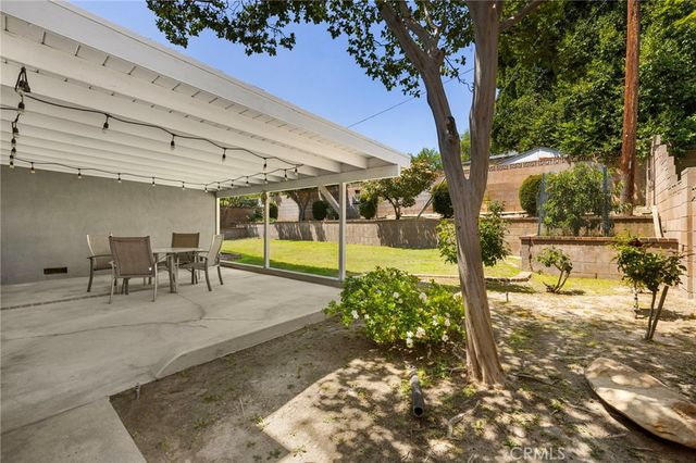 18937 Citronia, Northridge, CA 91324