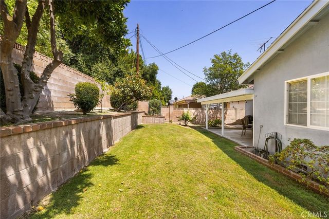 18937 Citronia, Northridge, CA 91324