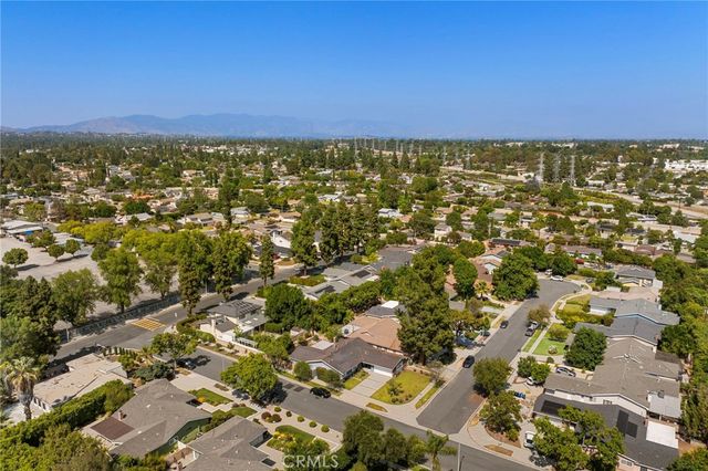 18937 Citronia, Northridge, CA 91324
