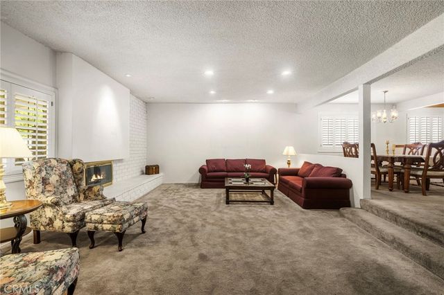 18937 Citronia, Northridge, CA 91324