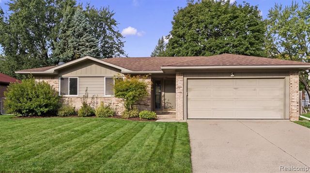 39861 Rager Court, Clinton Township, MI 48038