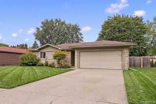 39861 Rager Court, Clinton Township, MI 48038