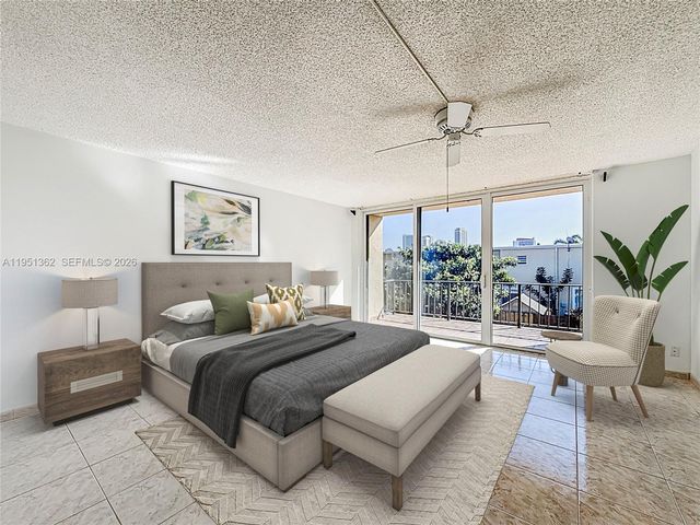 2412 NE 11th St 160, Hallandale Beach, FL 33009