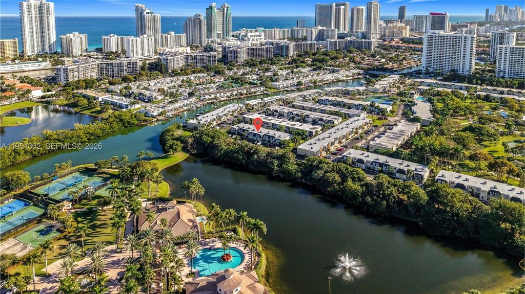 2412 NE 11th St 160, Hallandale Beach, FL 33009