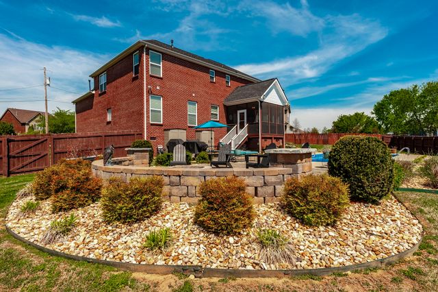 1291 Whitehall Ter, Gallatin, TN 37066