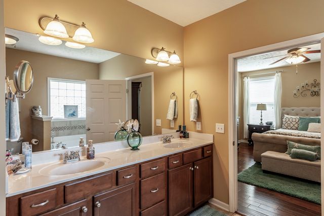 1291 Whitehall Ter, Gallatin, TN 37066