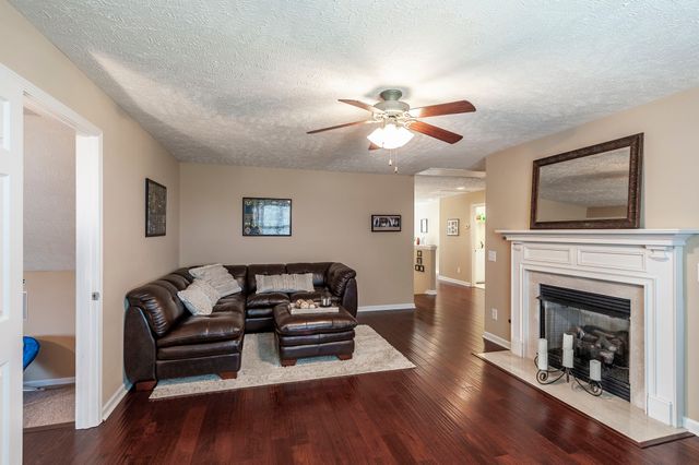 1291 Whitehall Ter, Gallatin, TN 37066