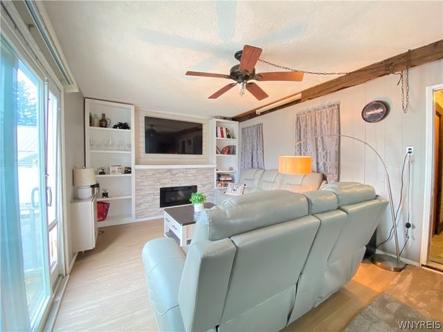 15 Linwood Avenue, North Tonawanda, NY 14120