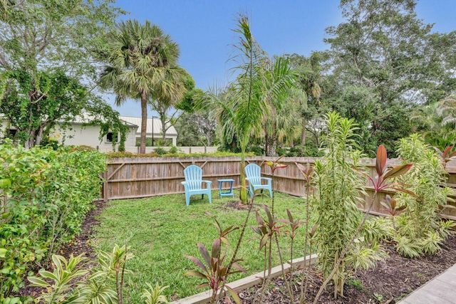 1718 Ridge Road, North Palm Beach, FL 33408