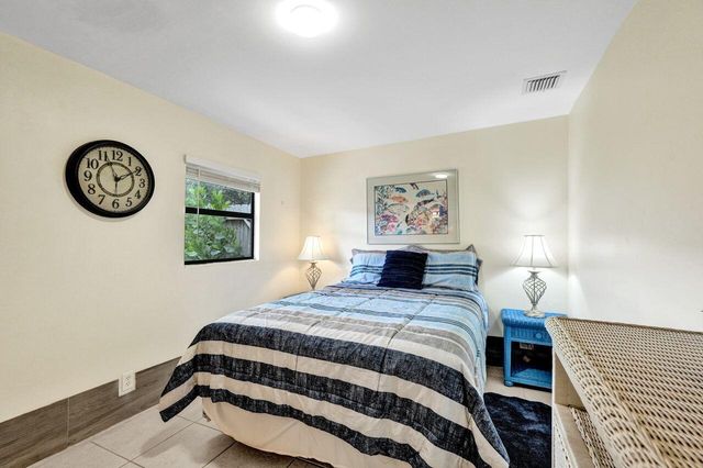 1718 Ridge Road, North Palm Beach, FL 33408