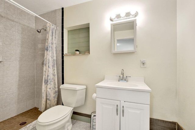 1718 Ridge Road, North Palm Beach, FL 33408
