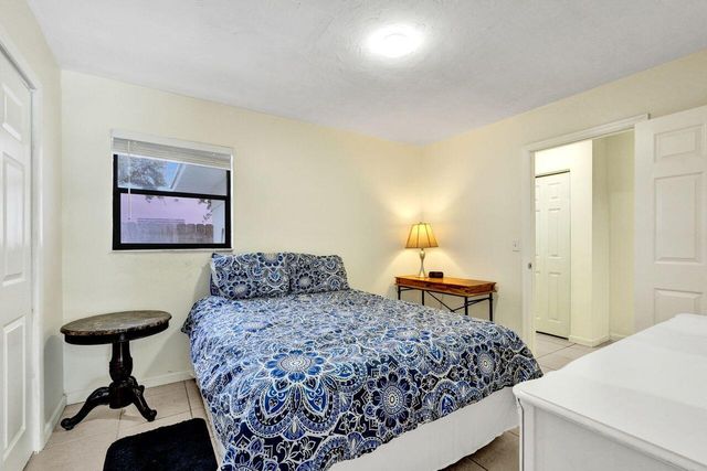 1718 Ridge Road, North Palm Beach, FL 33408