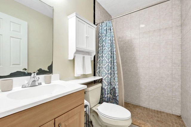1718 Ridge Road, North Palm Beach, FL 33408