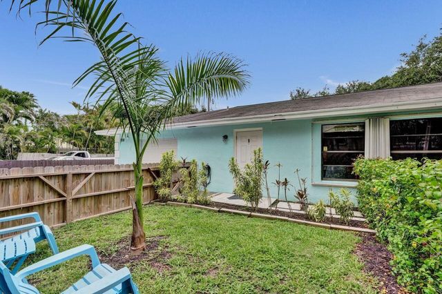 1718 Ridge Road, North Palm Beach, FL 33408