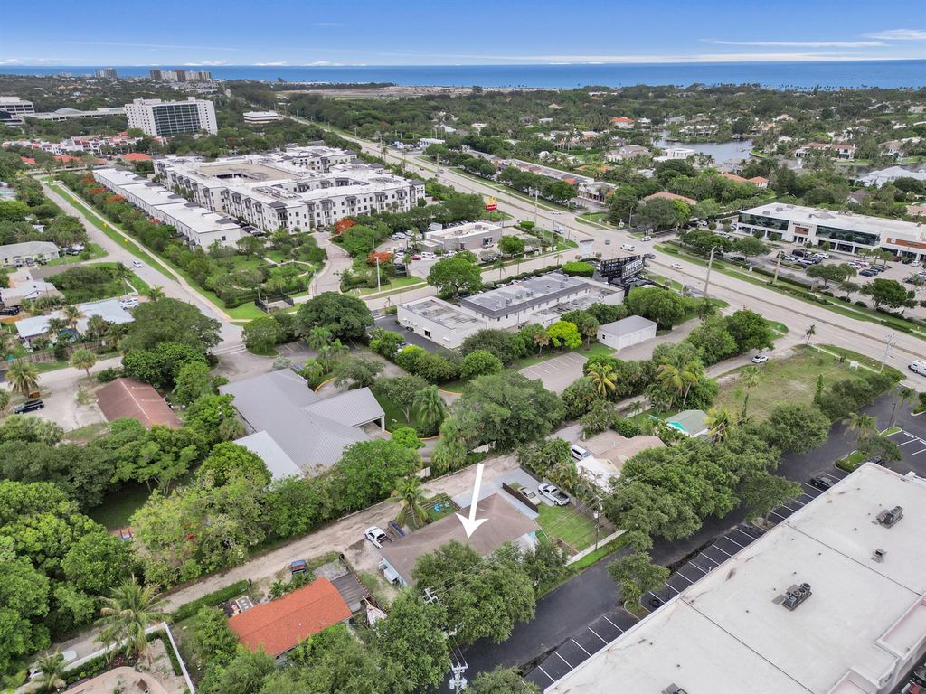 1718 Ridge Road, North Palm Beach, FL 33408