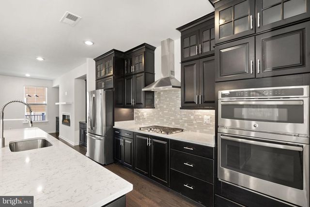 13650 AIR AND SPACE MUSEUM PKWY, Herndon, VA 20171