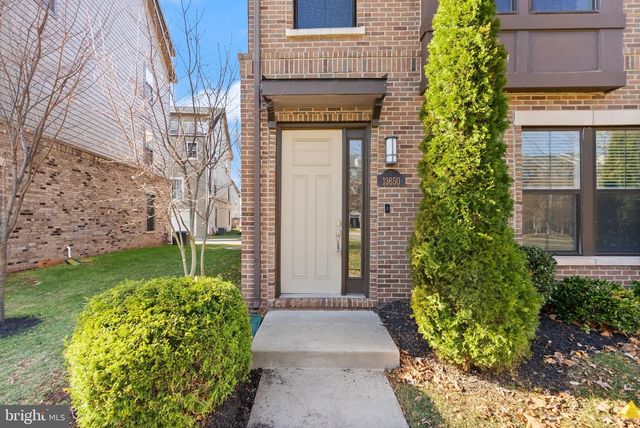 13650 AIR AND SPACE MUSEUM PKWY, Herndon, VA 20171