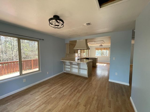 2760 Sunrise Dr, Meadow Vista, CA 95722