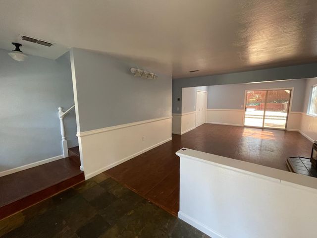 2760 Sunrise Dr, Meadow Vista, CA 95722