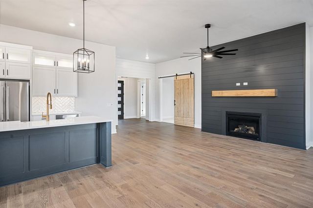 2280 Cottage Lane, Blanchard, OK 73010