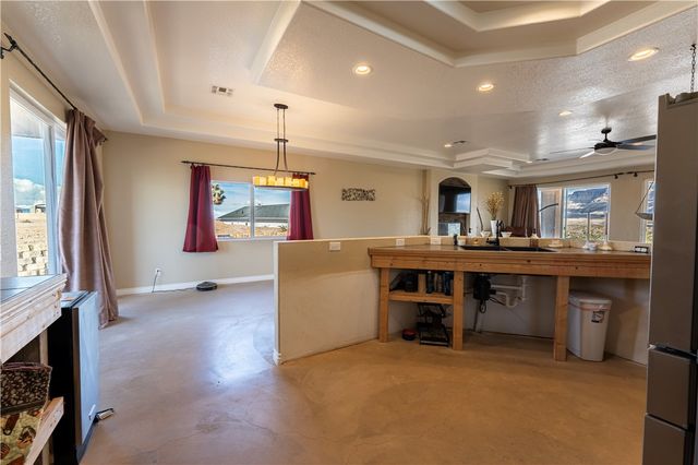 855 Price Cove, Meadview, AZ 86444