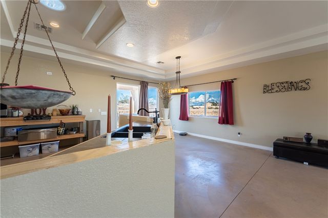 855 Price Cove, Meadview, AZ 86444
