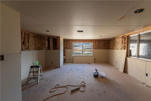 855 Price Cove, Meadview, AZ 86444