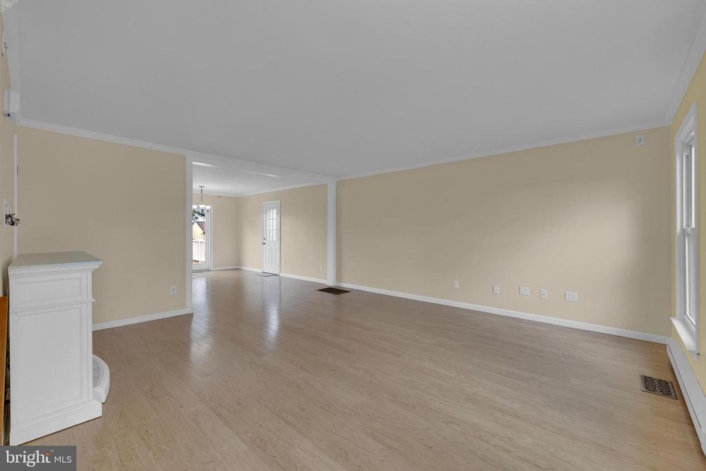 536 STATE ST, East Greenville, PA 18041