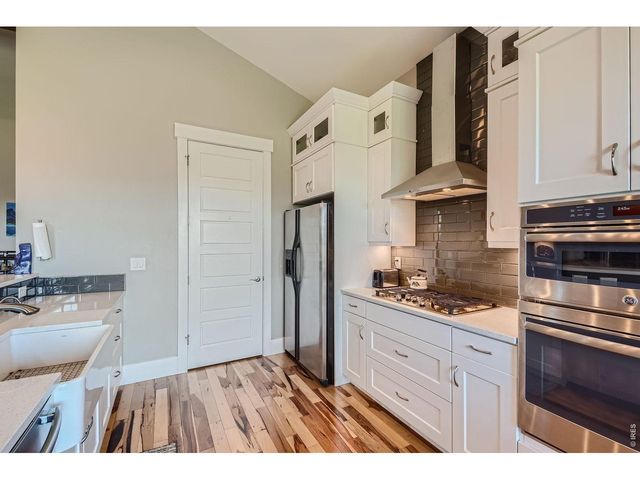 5279 Long Dr, Timnath, CO 80547