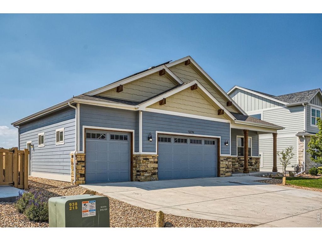 5279 Long Dr, Timnath, CO 80547