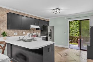 522 S Kerr Avenue Apt 77, Wilmington, NC 28403
