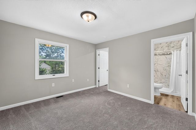 4035 6th Street NW, Rochester, MN 55901