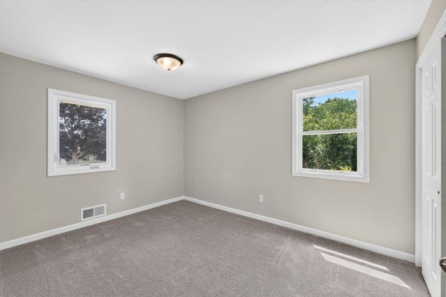 4035 6th Street NW, Rochester, MN 55901