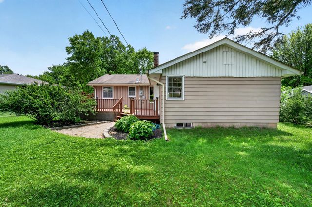 4035 6th Street NW, Rochester, MN 55901