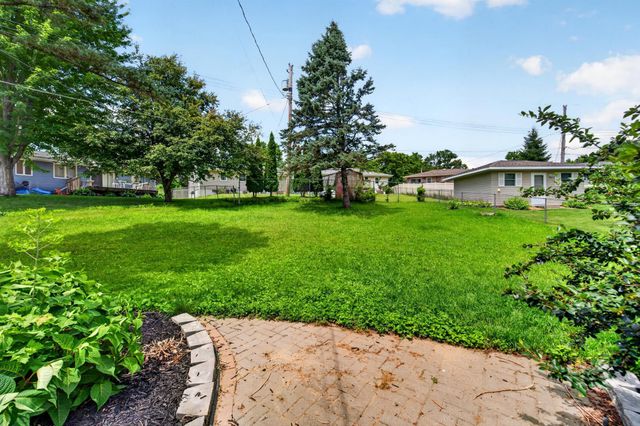 4035 6th Street NW, Rochester, MN 55901