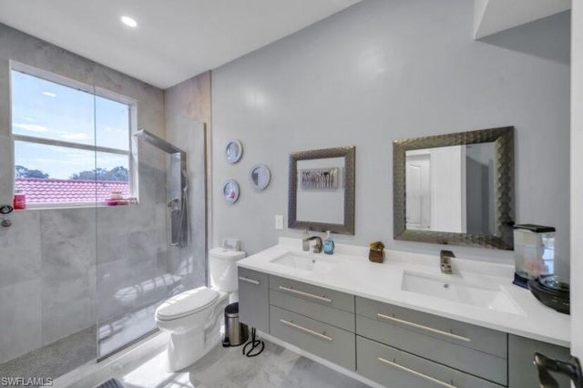 2736 Blue Cypress Lake CT, Cape Coral, FL 33909