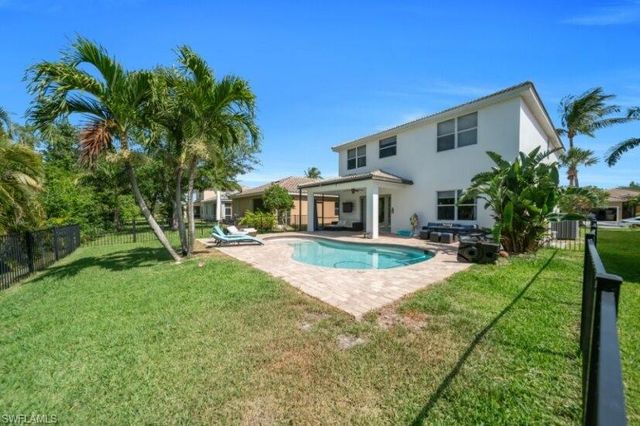 2736 Blue Cypress Lake CT, Cape Coral, FL 33909