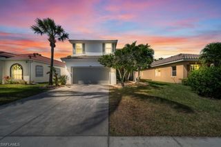 2736 Blue Cypress Lake CT, Cape Coral, FL 33909