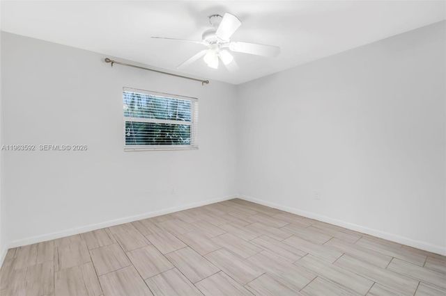 3430 N 65th Ave, Hollywood, FL 33024