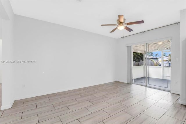 3430 N 65th Ave, Hollywood, FL 33024