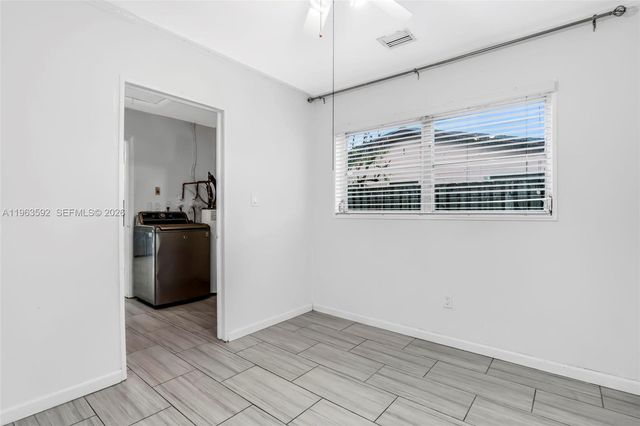 3430 N 65th Ave, Hollywood, FL 33024