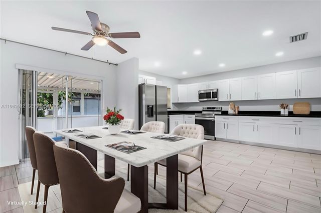 3430 N 65th Ave, Hollywood, FL 33024