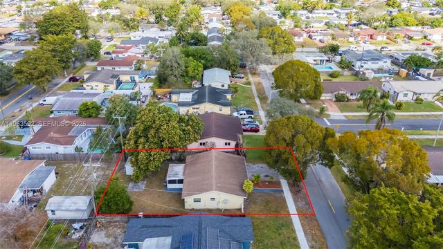3430 N 65th Ave, Hollywood, FL 33024